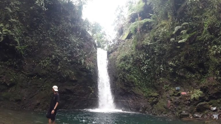 Berwisata ke Curug Kondang di Gunung Halimun Bogor