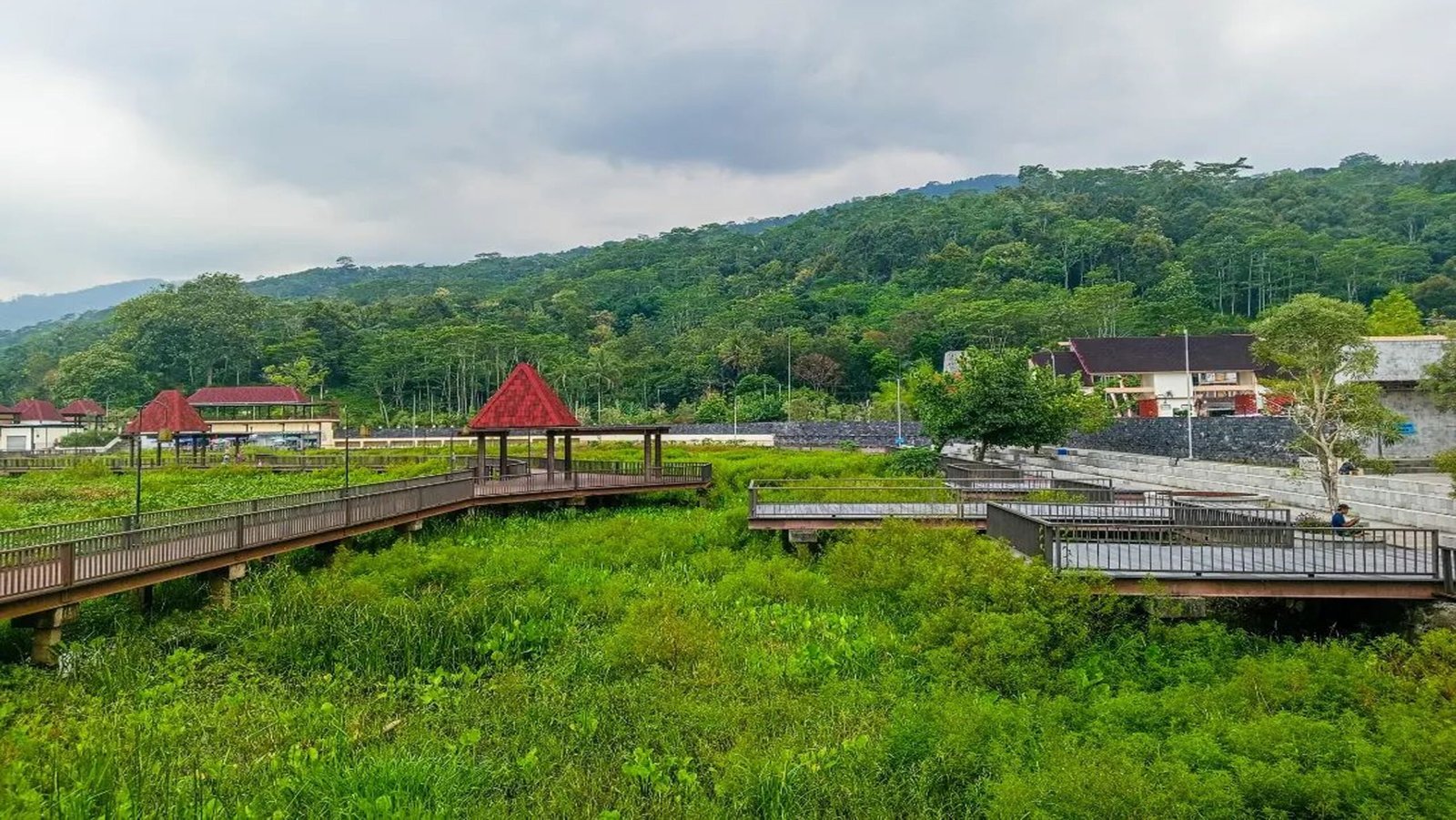 Bukit Cinta Rawa Pening, Wisata Keren Di Semarang