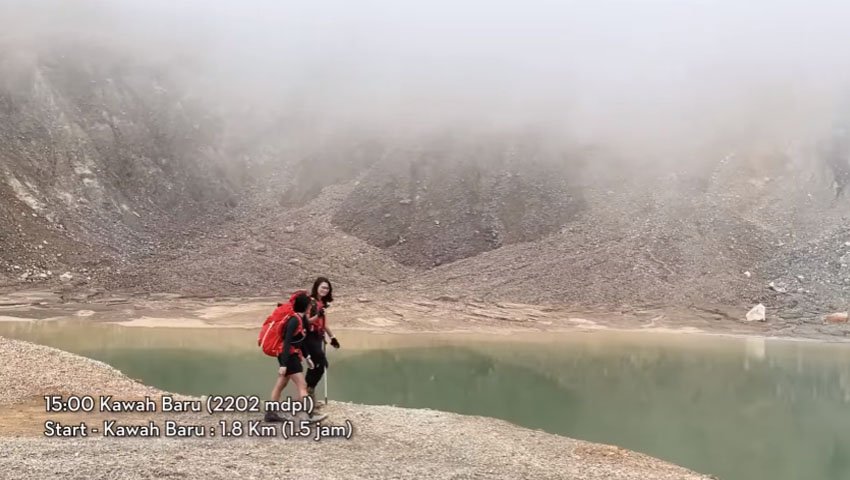 Gunung Papandayan Garut, Destinasi Favorit Pendaki Pemula