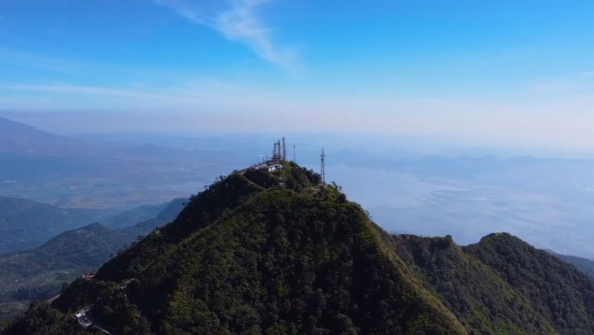 Wisata Gunung Telomoyo, Sensasi di Atas Awan