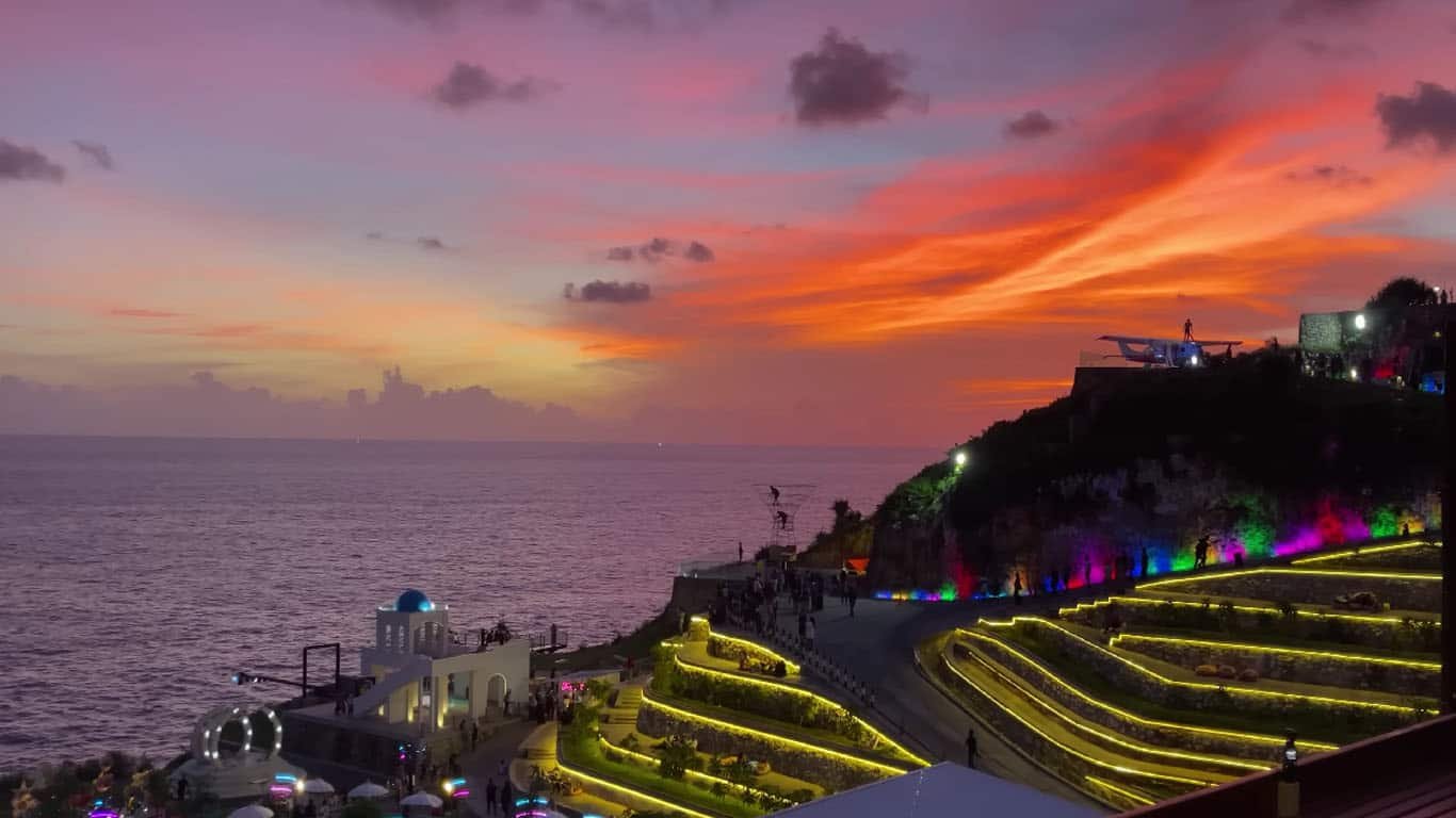 Heha Ocean View, Objek Wisata Yang Spektakuler