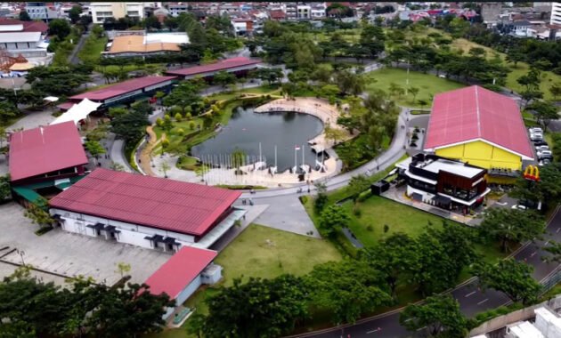 Kiara Artha Park, Wisata Taman Modern Di Kota Kembang