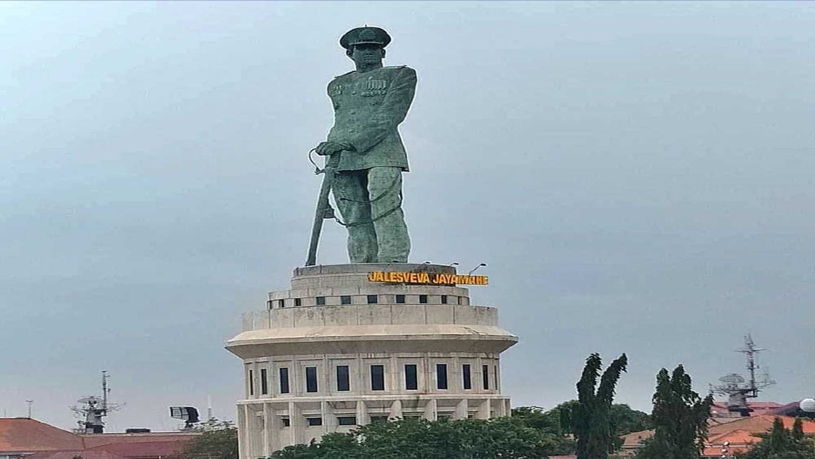 Monumen Jalesveva Jayamahe Wisata Surabaya