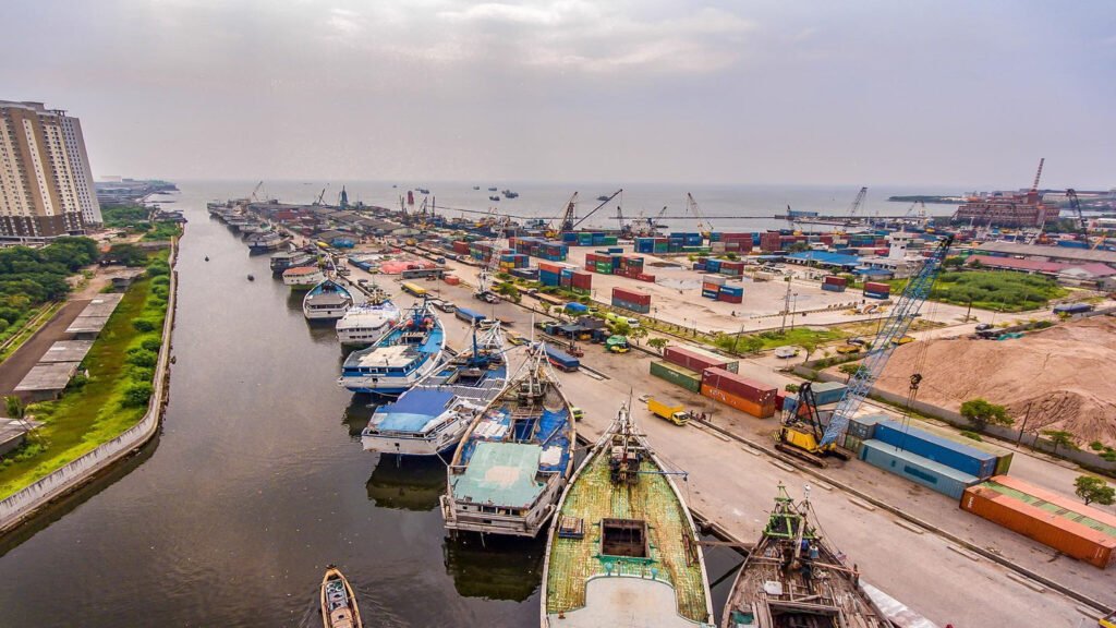 Pelabuhan Sunda Kelapa yang Kental Akan Sejarah