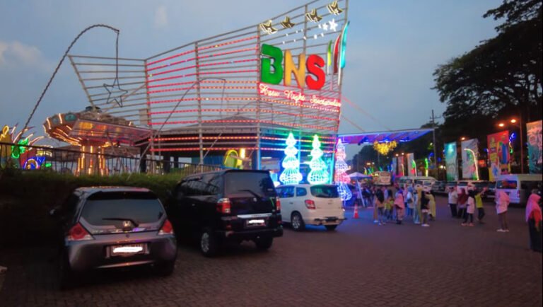 Pesona Keindahan Wisata Batu Night Spectacular (BNS)