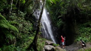 Air Terjun Parijotho Wisata Alam Baru Di Kediri