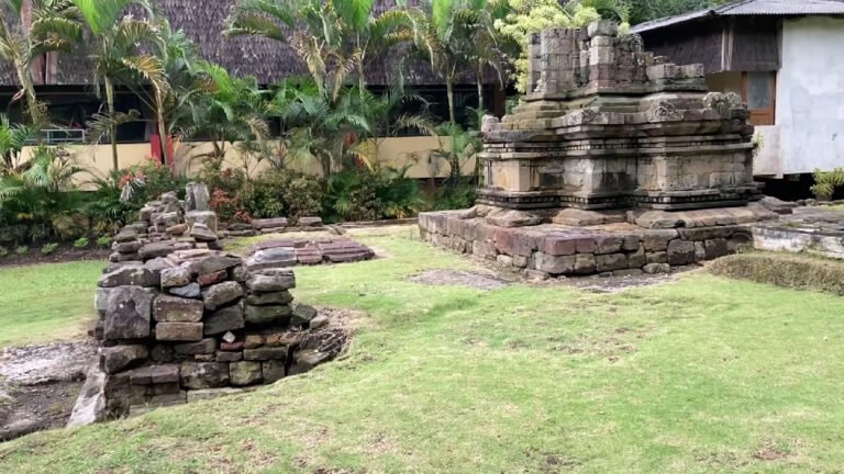Menengok Candi Songgoriti, Wisata Sejarah Kota Batu