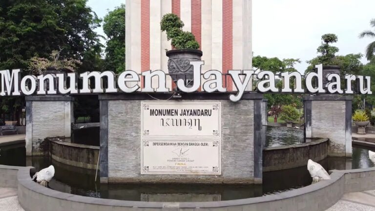 Monumen Jayandaru Jadi Salah Satu Ikon Sidoarjo