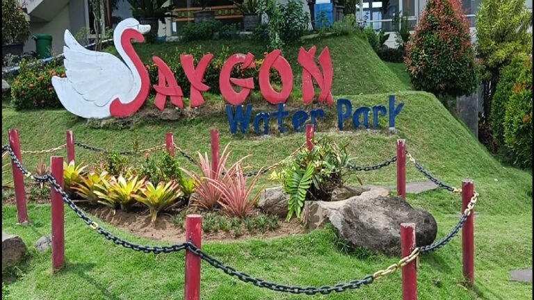 Bermain Air Bersama Anak di Saygon Waterpark Pasuruan