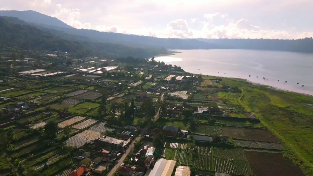 Keindahan Danau Buyan Di Bedugul Bali