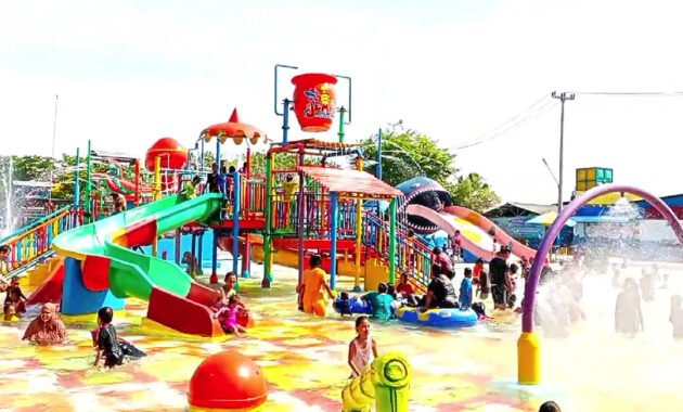 Kolam Renang Jempol Waterboom Wisata Air & Foto 3D Di Cirebon