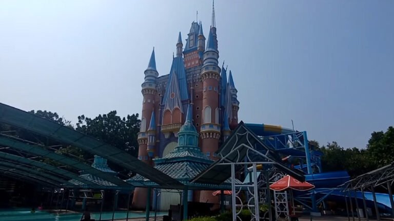 Kondisi Terkini Waterpark Kenjeran Surabaya Paskah Prosotan Ambrol